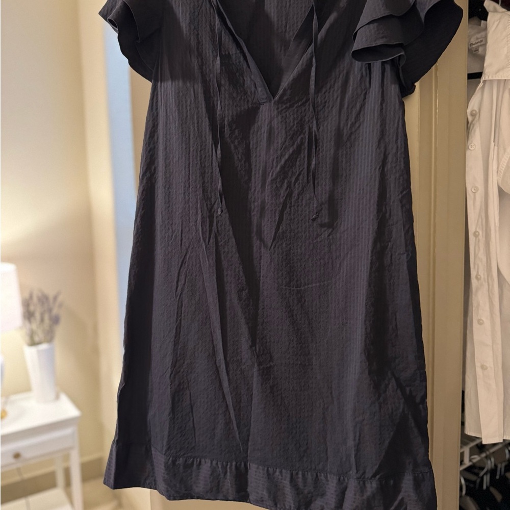 Vineyard Vines Black Dress - excellent condition